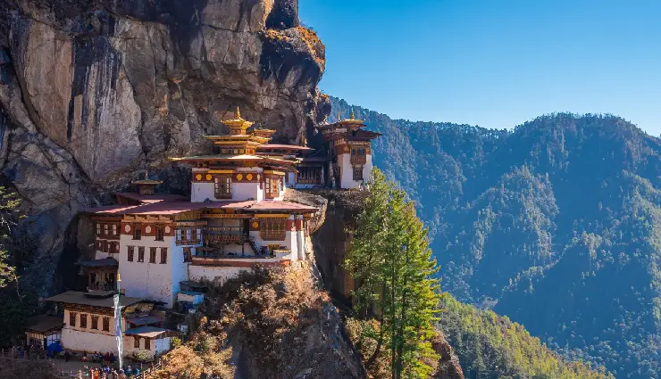 buddhist temples in india,mahabodhi temple bodh gaya,mahaparinirvana temple kushinagar,buddhist pilgrimage india,famous buddhist sites,spiritual travel india,buddhism in india,ancient buddhist temples,indian religious heritage,buddhist architecture india