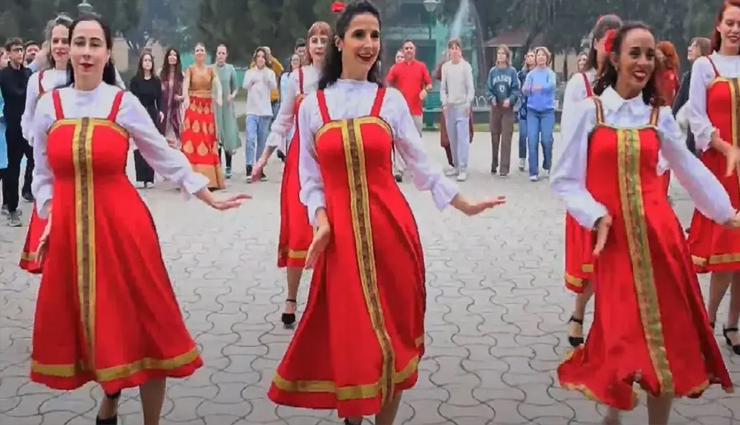 अनोखे अंदाज में रूस ने दी भारत को 75वें गणतंत्र दिवस की बधाई, वायरल हुआ वीडियो
