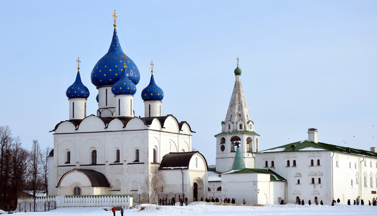 russia,places to visit in russia,tourist attraction in russia,st sophia cathedral,suzdal kremlin,saint basils cathedral,hermitage museum,mount elbrus,moscow kremlin