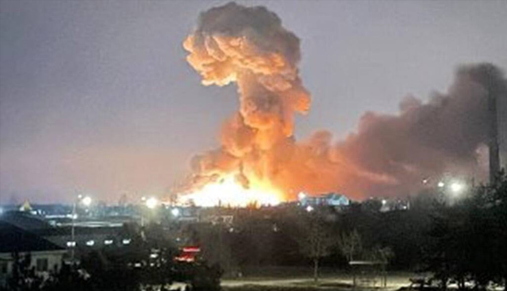 यूक्रेन को रौंद रहे हैं रूसी टैंक, मोदी से मांगी मदद, कहा- आपका रसूख है, रूस से बात करें