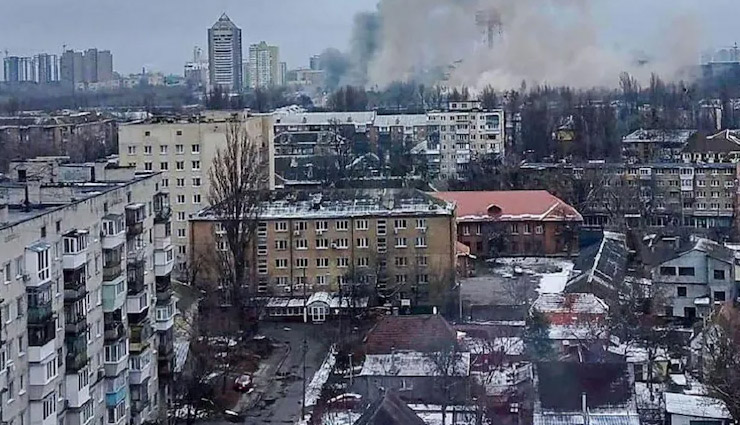 Russia Ukraine War: यूक्रेन के रिफ्यूजियों की संख्या 10 लाख पहुंची, एक और शहर पर रूसी सेना का कब्जा