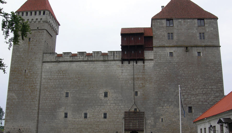 explore in saaremaa,places to explore in saaremaa,things to experience in saaremaa,saaremaa