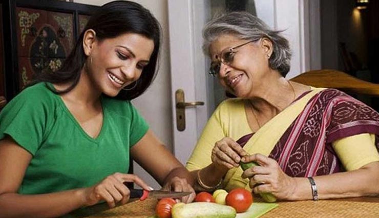 vastu tips in hindi,relationship of saas bahu,vastu tips for relationship of saas bahu