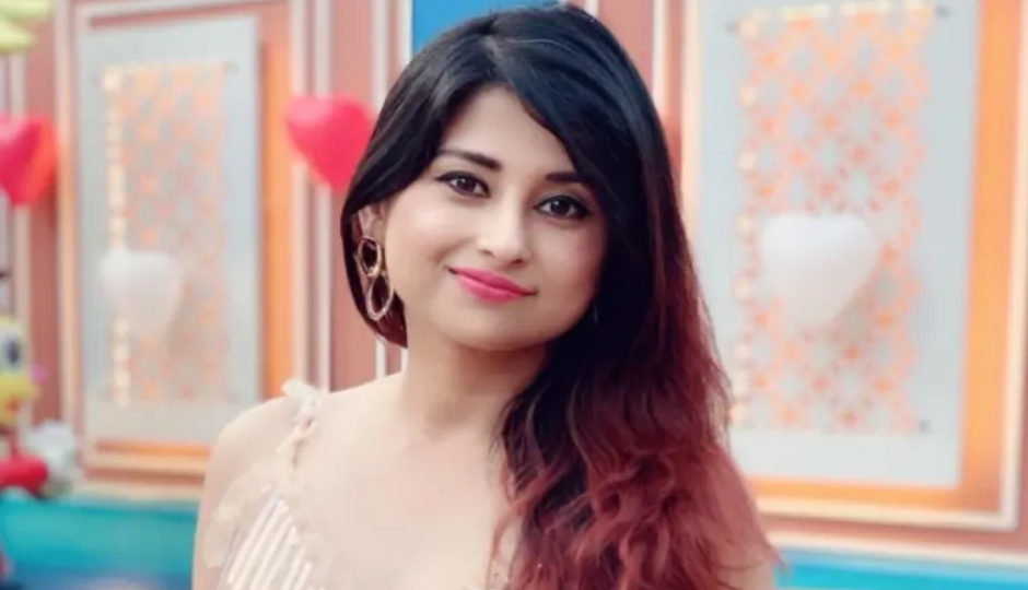 2 News : ‘बिग बॉस’ की एक्स कंटेस्टेंट की शादी, शेयर की तस्वीरें, ‘अक्षय जिसके हकदार थे उसका नहीं मिला क्रेडिट’