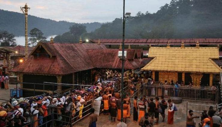 टूटी वर्षों पुरानी परंपरा, सबरीमाला मंदिर में 50 साल से कम उम्र की 2 महिलाओं की हुई एंट्री, वीडियो