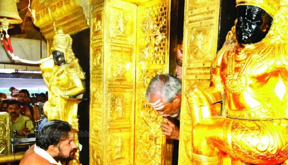 सबरीमला मंदिर में सोने की परत विवाद पर मचा हड़कंप, स्पॉन्सर पर लगा गड़बड़ी का आरोप, कोर्ट ने दिए जांच के आदेश