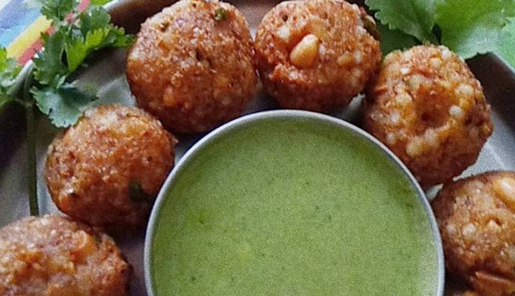 sabudana balls,sabudana balls fast,sabudana balls upvas,sabudana balls vrat,sabudana balls tasty dish,sabudana balls healthy,sabudana balls family,sabudana balls delicious