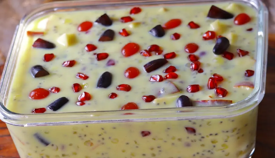 व्रत के लिए परफेक्ट साबूदाना फ्रूट कस्टर्ड, स्वाद भी लाजवाब और बनाना भी बेहद आसान