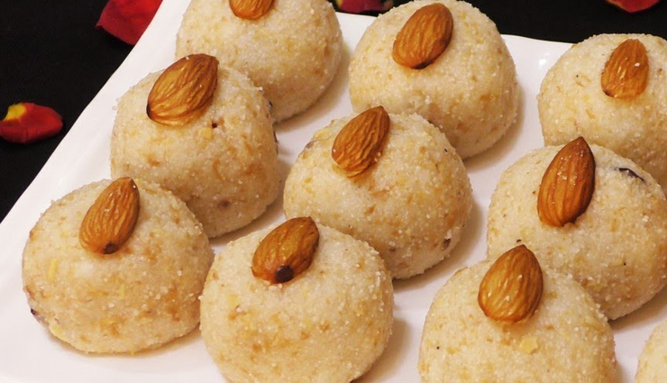 Navratri Recipe- Melt in Mouth Healthy Singhara and Sabudana Laddoo