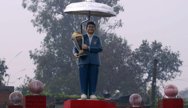 celebrity temples in india,temple of celebrities,rajnikath,narendra modi,sonia gandhi,mahatma gandhi,amitabh bacchan,sachin tendulkar