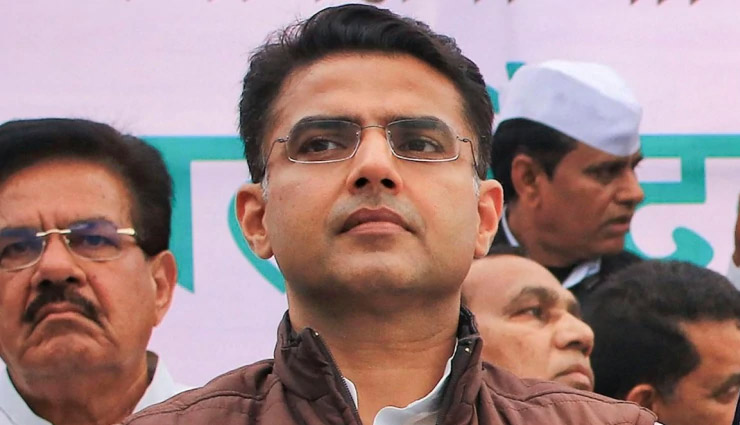 रूठे पायलट को मनाने में लगी कांग्रेस आलाकमान, प्रियंका गांधी 3 बार कर चुकी हैं बात