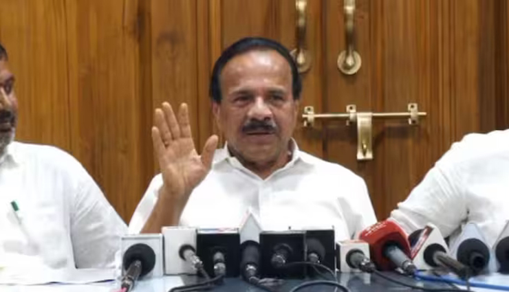 भाजपा से नाराज होकर कर्नाटक के पूर्व मुख्यमंत्री सदानंद गौड़ा ने राजनीति छोड़ी, लोकसभा के लिए नहीं मिला टिकट
