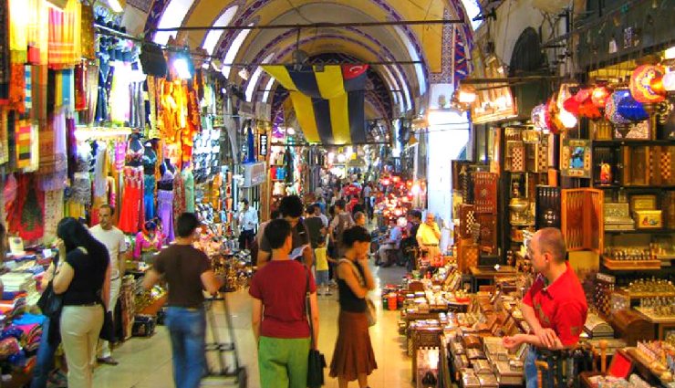 flea markets in india,best flea markets in india,famous flea markets,chor bazaar mumbai,sarojini nagar market delhi,johari bazaar jaipur,shopping in india,affordable markets in india,traditional indian markets,flea markets for tourists,street shopping india,local crafts india,budget shopping india,unique shopping india,travel and shopping india