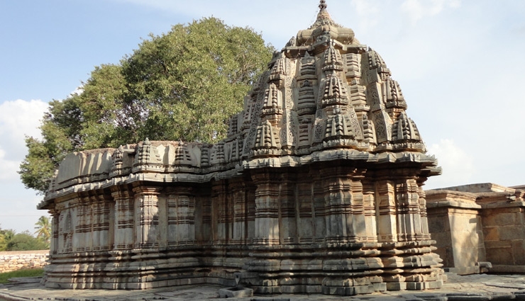 temples of hoysala to visit in karnataka,karnataka,karnataka tourism,places to visit in karnataka,chennakesava temple,belur,hoysaleswara temple,halebidu,kedareshwara temple,halebidu,chennakesava temple,somanathapura,veera narayana temple,belavadi,lakshminarayana temple,hosaholalu,ishvara temple,arasikere,amrutesvara temple,amruthapura,brahmeshvara temple,kikkeri,lakshmi narasimha temple,nuggehalli,sadasiva temple,mallikarjuna temple,basaralu,bucesvara temple,koravangala,tourism,india tourism