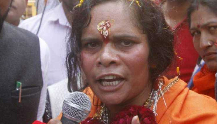 कोरोना वायरस : साध्वी प्राची बोलीं- अगर मंदिर बंद किए है तो मस्जिद और 5 वक्त की नमाज पर भी लगे रोक
