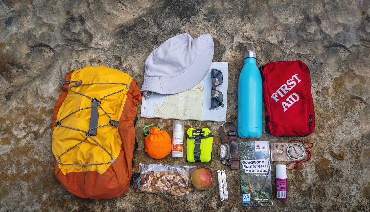 kasol travel guide,sar pass trek,trekking in himachal,parvati valley trek,kasol adventure tourism,easy treks in india,himalayan treks,sar pass trek reasons,kasol to sar pass,kasol trekking spots,best time for sar pass trek