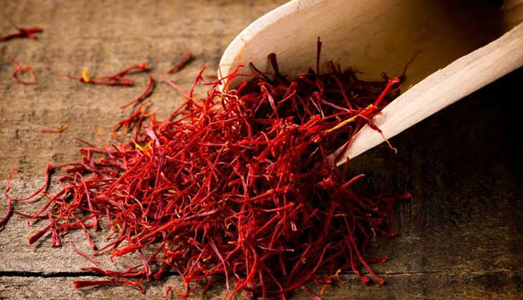 hair care tips,herbal hair care tips,saffron hair mask,honey hair mask,black pepper,coconut oil for hair,beer for hair,green tea for hair,amla for hair,aloevera for hair,hair beauty,simple hair care tips,hair fall treatment,hair loss treatment,beauty,beauty tips