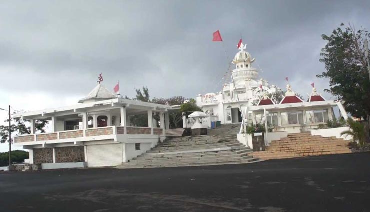 देश ही नहीं विदेशों में भी है शिव मंदिर, दर्शन करने पहुँचते है भक्तगण