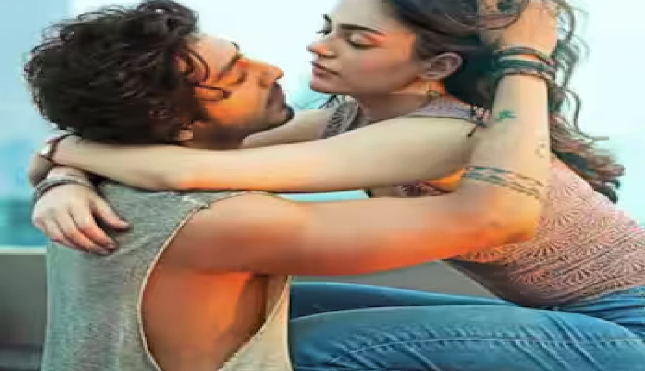 त्यौंहारी माहौल में फिर चलेगा सैयारा का जादू, 4थे वीकेंड की कमाई 8 करोड़ ! आगामी सप्ताह सफर खत्म