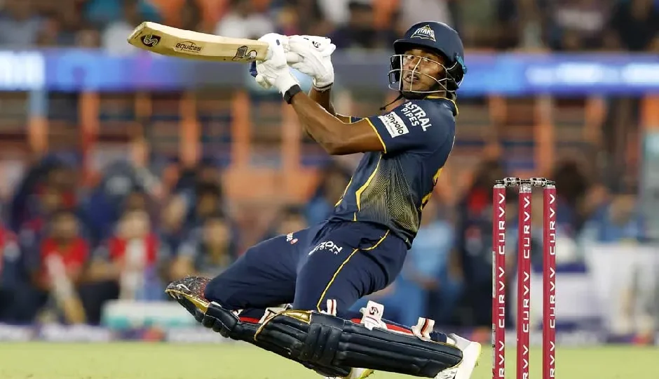 साई सुदर्शन का धमाका: RCB के खिलाफ शतक, IPL में 2000 रन पूरे कर रचा इतिहास; क्रिस गेल का बड़ा रिकॉर्ड टूटा