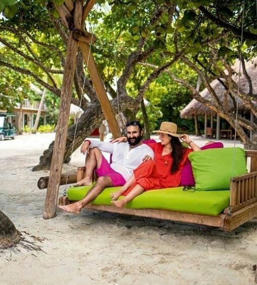 पापा सैफ संग यूं मस्ती कर रहे है Taimur Ali Khan, बिना टीशर्ट के यूं घूमते आए नजर... देखें Photos bollywood,taimur ali khan,kareen kapoor,saif ali khan,south africa,taimur ali khan birthday celebration