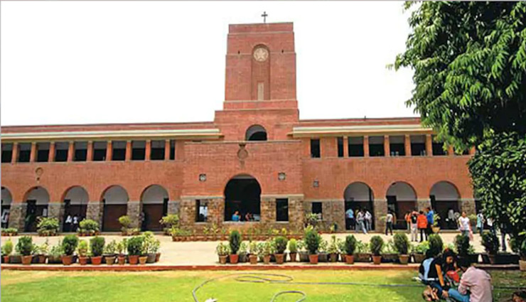   दिल्ली यूनिवर्सिटी के सेंट स्टीफन कॉलेज के 13 छात्र और 2 स्टाफ मेंबर्स कोरोना संक्रमित