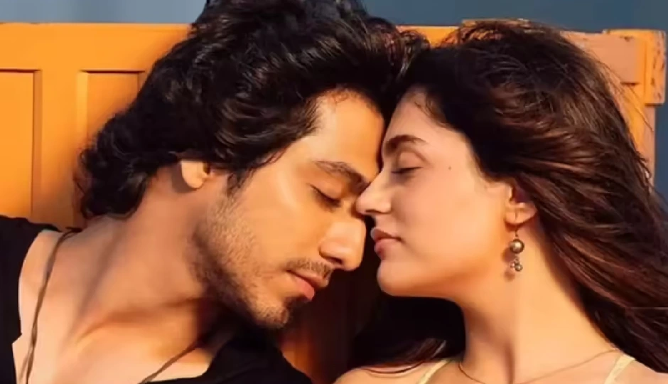 'सैयारा' का बॉक्स ऑफिस पर जलवा बरकरार, 300 करोड़ क्लब में शामिल होने की कगार पर