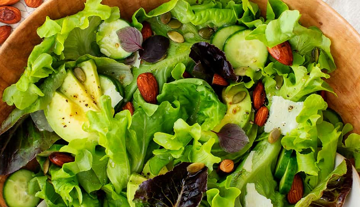 foods to avoid in monsoon,monsoon food poisoning prevention,monsoon food safety tips,avoid food poisoning in monsoon,risky monsoon foods,monsoon diet precautions,unsafe foods in rainy season,food poisoning in monsoon