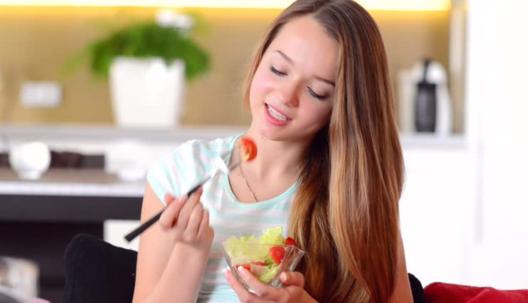 गर्मियों के लिए डाइट प्लान, खाएं ये चीजे, जिससे बनी रहे आपकी सेहत