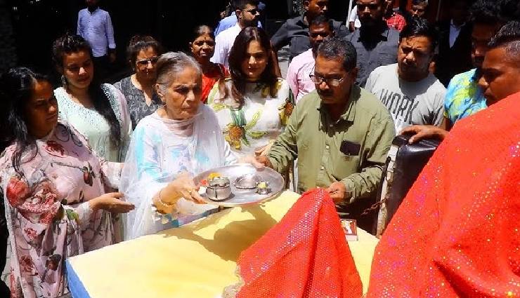सलमान की बहन अर्पिता के घर पधारे गणपति, वीडियो वायरल, कार्तिक ने किए लालबाग चा राजा के दर्शन