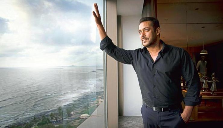 richest actors of bollywood,Shah Rukh Khan,amitabh bachchan,aamir khan,Salman Khan,Akshay Kumar,ranbeer kapoor,Hrithik Roshan,bollywood,gossips,entertainment