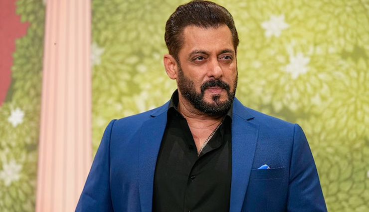 2 News : ‘सिकंदर’ की शूटिंग के लिए हैदराबाद पहुंचे सलमान खान, घर में मृत मिले मशहूर एक्टर व डायरेक्टर 2 News : ‘सिकंदर’ की शूटिंग के लिए हैदराबाद पहुंचे सलमान खान, घर में मृत मिले मशहूर एक्टर व डायरेक्टर