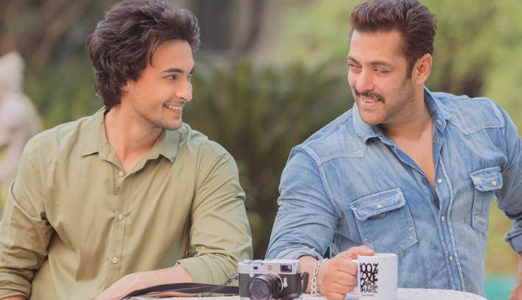 Salman Khan Announces Release Date For Loveratri