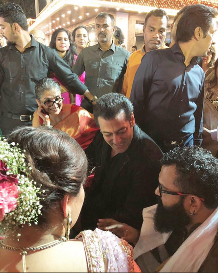 salman khan killer smile,salman khan at friends marriage,Salman Khan,entertainment news