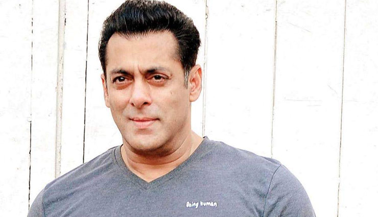 Salman Khan,salman khan bans phone,dabangg 3 shooting,high walls to avoid dabangg 3 leaks,entertainment news
