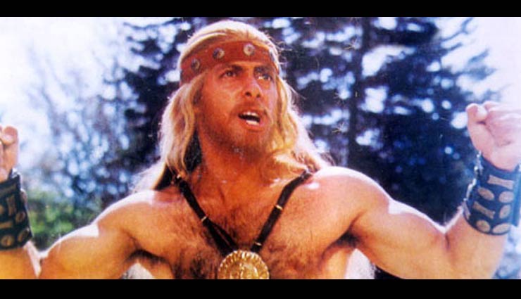 ये कलाकार हुए AWKWARD शर्टलेस मोमेंट का शिकार Akshay Kumar,Salman Khan,shakti kapoor,anil kapoor,sunny deol,awkward shirtless moments of bollywood stars,awkward shirtless moments,funny moments of bollywood stars,tusshar kapoor