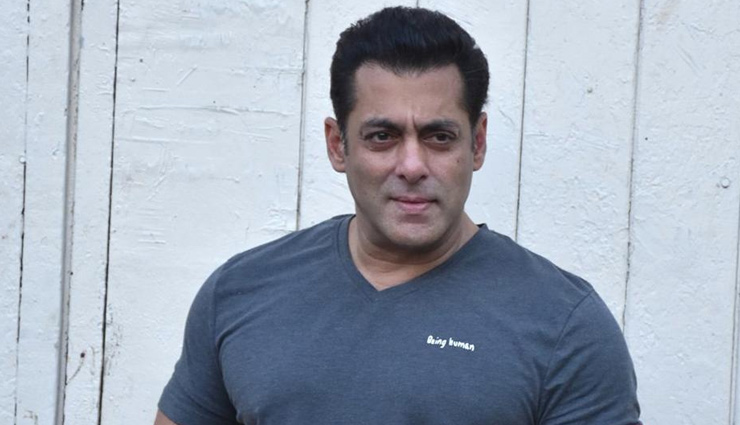 Salman Khan gets emotional about Laxmikant Berde