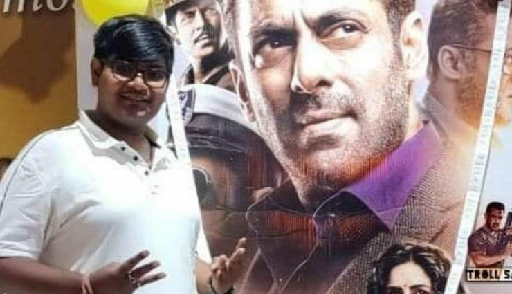 सलमान खान का सबसे बड़ा प्रशंसक, बुक किया पूरा थियेटर