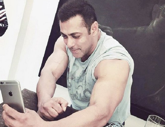 फिर टुटा सलमान के सब्र का बांध, फैन को झेलना पडा बड़ा नुकशान