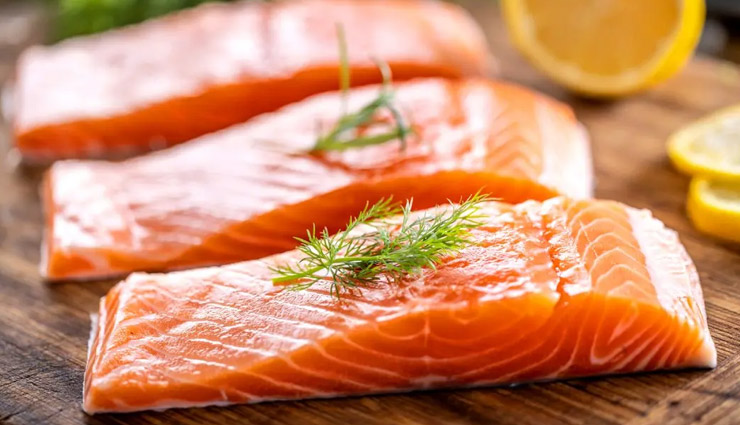 boost eye health,foods for eye health,eye health superfoods,carrots for vision,omega-3 fatty acids fish,vitamin c oranges,protein for eyes,nuts and seeds for vision,strawberries for eye health,dark chocolate benefits for eyes,sweet potatoes nutrition,spinach for retinal health,red peppers eye health