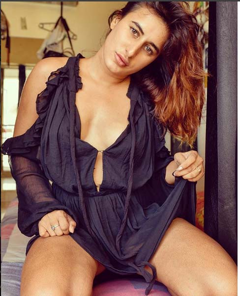 bollywood,metoo,saloni chopra,sajid khan,fir,police complain