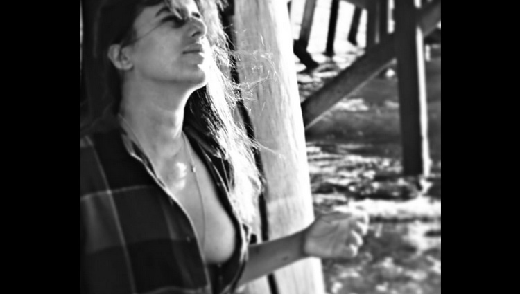 katrina kaif,saloni chopra,saloni chopra instagram pics