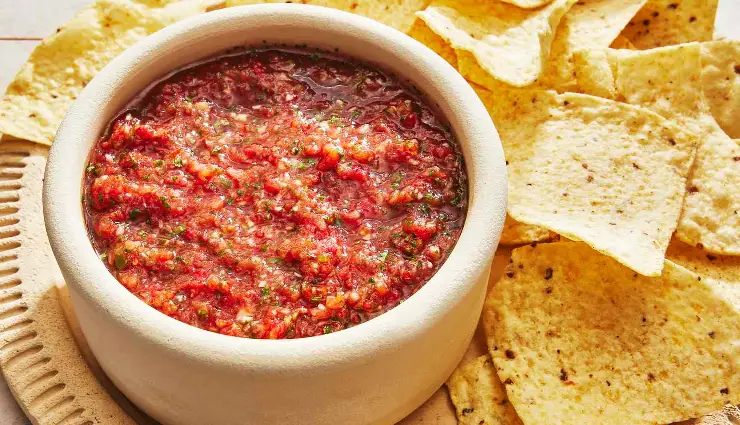 foods bad for skin,skin-damaging foods,acne-causing foods,diet and skin health,what not to eat for clear skin,dull skin causes,foods to avoid for glowing skin,skincare and nutrition