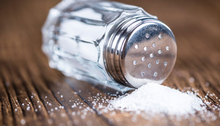 10 ways to clean your house using salt,uses of salt,how to clean wine stains,how to keep furniture news,tips to use salt in cleaning,uses of salt at home,hoysehold tips