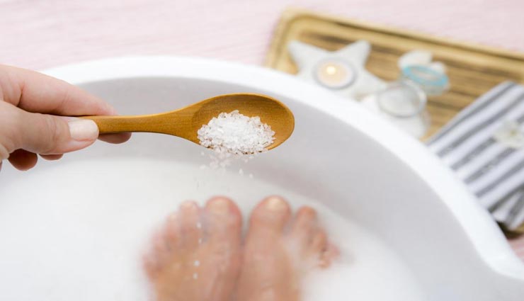 beauty tips,beauty tips in hindi,smell of feet,home remedies