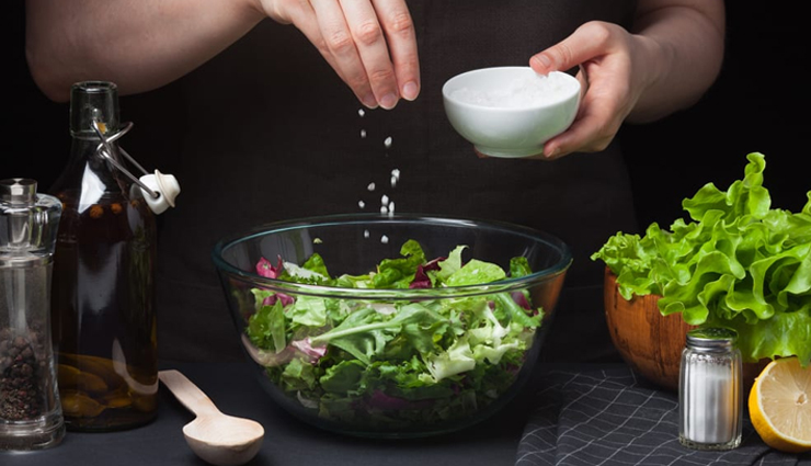 weird customs,most weird customs,world tour,tourism,tourist places,holidays,travel guide