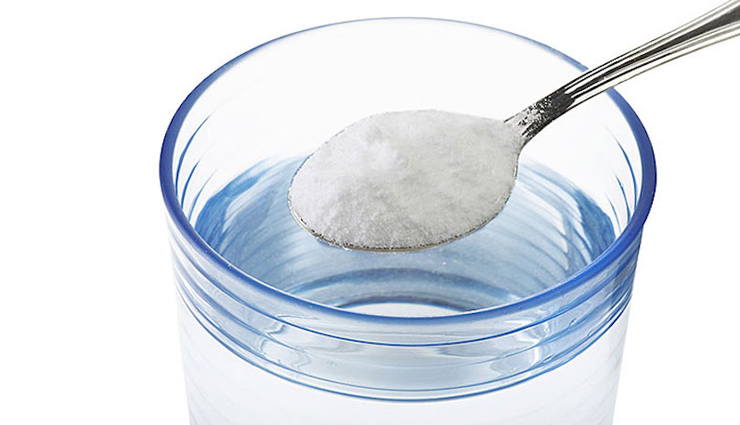 turmeric,neem,tired of belly itching try these natural tips,salt water,warm compress,tea tree oil