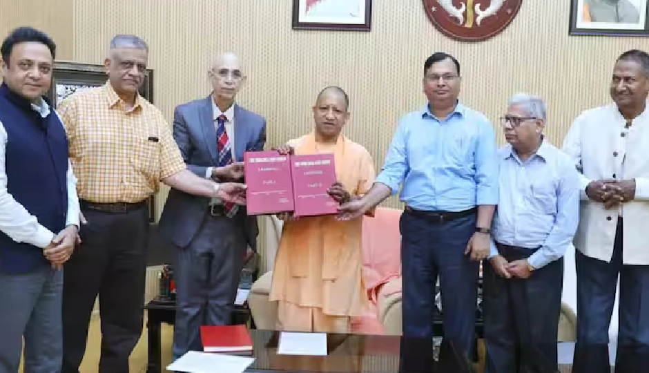 सीएम योगी को सौंपी संभल कमेटी ने रिपोर्ट, सनसनीखेज खुलासे – जिले में घटकर 15% रह गई हिंदू आबादी!