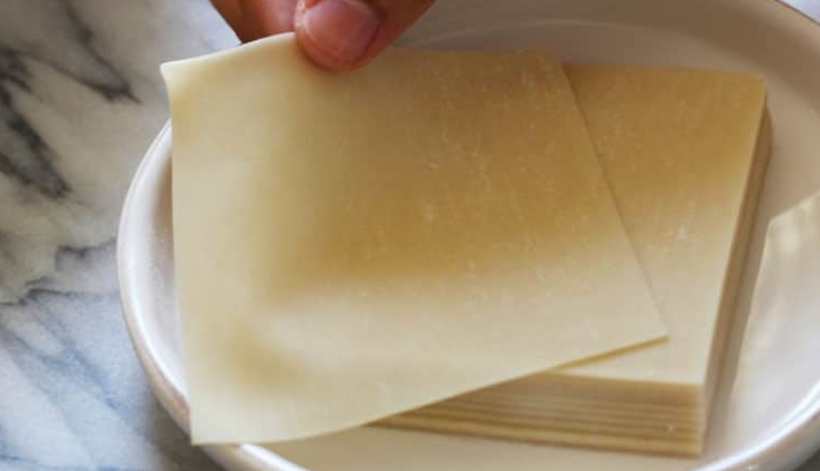 chinese noodles samosa,fusion samosa recipe,indo-chinese snack,easy samosa recipe,homemade samosas,vegetarian samosas,chinese noodles snack,indian-chinese fusion food,crispy samosa wrappers,quick snack recipe,asian fusion appetizer,samosa with noodles filling,homemade fusion snack,asian-inspired samosa,simple samosa preparation