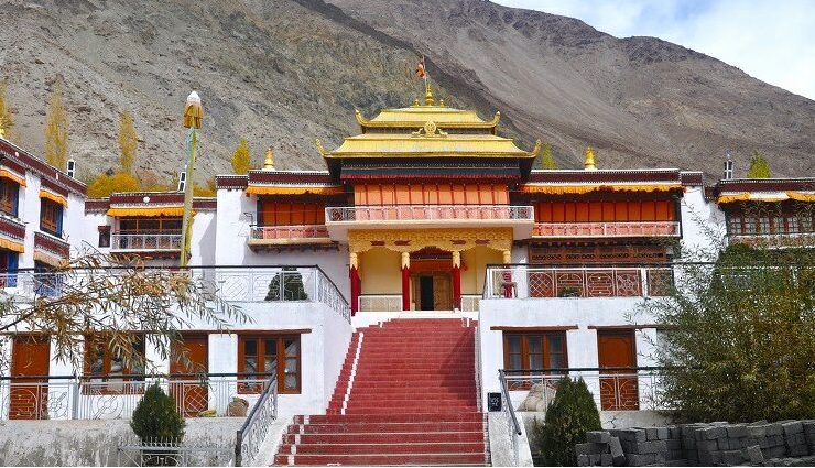 nubra valley,nubra valley ladakh,nubra valley tourism,places to visit in nubra valley,ladakh travel,khardung la pass,high altitude desert,land of flowers ladakh,shyok river,nubra river,nubra valley itinerary,nubra valley sightseeing,ladakh attractions